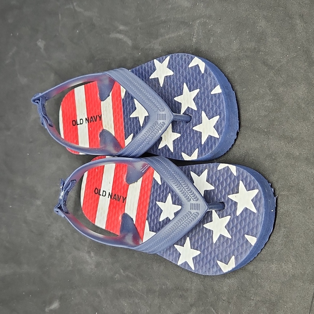 Old Navy American Flag flip flops